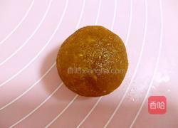 广式月饼(100克凤梨蛋黄馅)的做法图解11