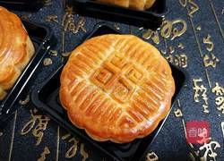 广式月饼(100克凤梨蛋黄馅)的做法图解25