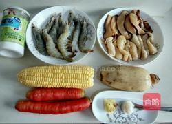 虾仁玉米滋养汤的做法图解1