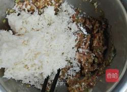 猪肉莲菜包子的做法图解5