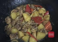 土豆焖鸡的做法图解11
