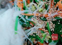 豆芽菠菜拌粉丝的做法图解5
