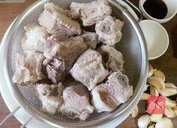 新加坡肉骨茶的做法图解3