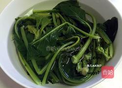 凉拌萝卜缨的做法图解3