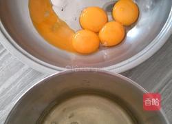 香蕉蛋糕的做法图解1