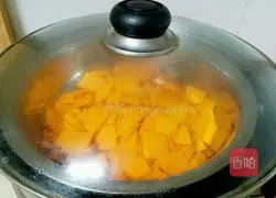 Illustration of how to make fragrant pumpkin cake 1