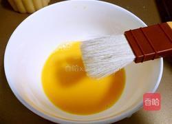 广式月饼(100克莲蓉蛋黄馅)的做法图解31