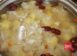 雪耳莲子羹的做法图解4