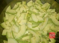 清炒嫩南瓜的做法图解4