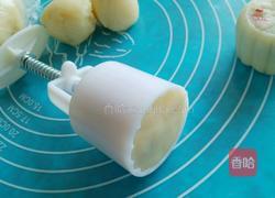 玫瑰花冰皮月饼的做法图解11