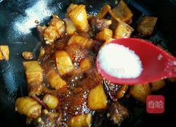 肥而不腻的竹笋烧肉的做法图解17