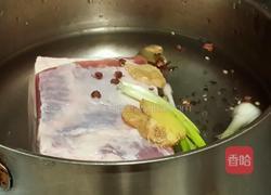 雪菜土豆蒸肉的做法图解2