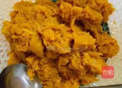 南瓜香蕉饼的做法图解2