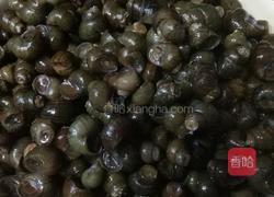 爆炒田螺的做法图解1