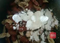 干煸蝉蛹的做法图解3