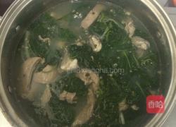 猪肝生蚝汤的做法图解6