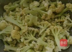 番茄炒花菜的做法图解2