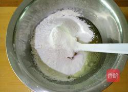 广式白莲蛋黄月饼的做法图解2