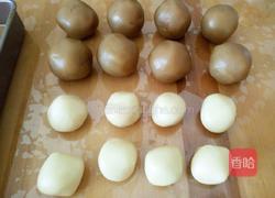 广式白莲蛋黄月饼的做法图解11