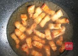 板栗红烧肉的做法图解8