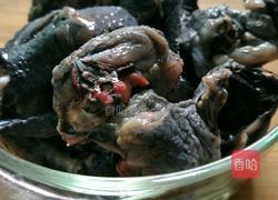 熟地黑豆乌鸡汤的做法图解2