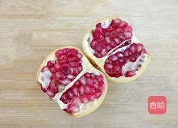 巧剥石榴的做法图解6