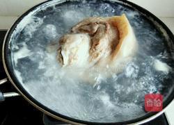 香糯软烂卤蹄膀的做法图解5