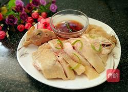 上海白斩鸡的做法图解1