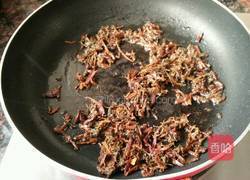 酸菜蛋炒饭的做法图解3