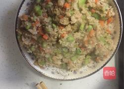 爱心早餐之虾仁炒饭的做法图解8