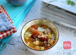 桃胶薏仁白果汤的做法图解1