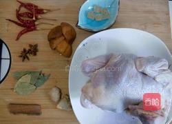 卤水鸡的做法图解1