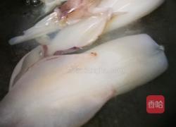 白灼鱿鱼的做法图解2