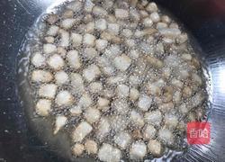 猪油渣豆腐汤的做法图解2