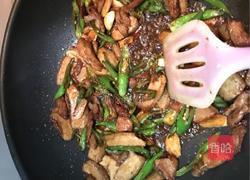 蒜苗炒肉的做法图解5