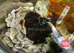 粉蒸肥肠的做法图解4