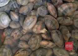 葱油花蛤的做法图解1