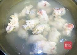 白萝卜炖猪蹄的做法图解2