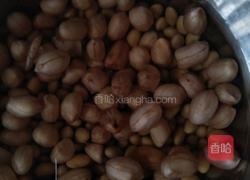 花生黄豆粥的做法图解3