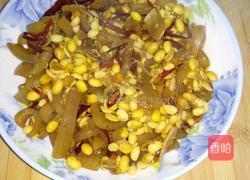 黄豆芽炒肉皮的做法图解5