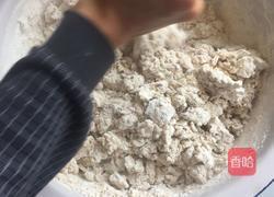 蒸莜面饸饹的做法图解2