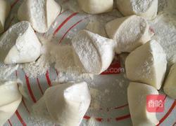 猪肉萝卜馅包子的做法图解4