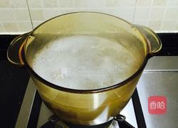 冬菇瑶柱排骨萝卜汤的做法图解5