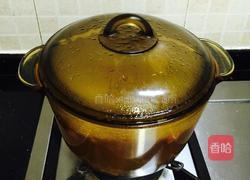 姬松茸猪骨煲汤的做法图解10