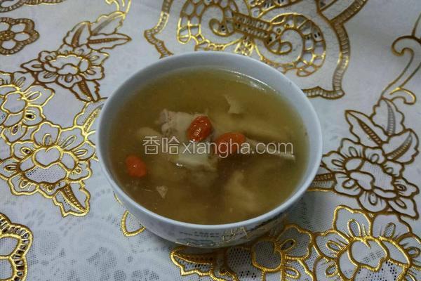 花旗参鸽子汤