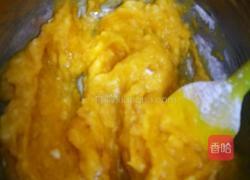 椰奶香南瓜小方的做法图解2