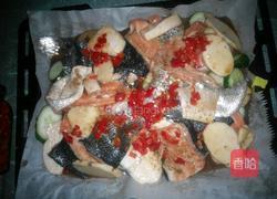 香烤孜然朵椒三文鱼皮的做法图解4