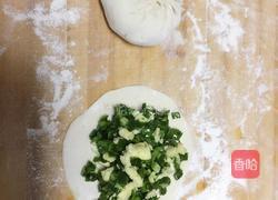韭菜鸡蛋馅饼的做法图解8