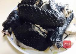 椰皇乌鸡汤（秋冬滋润）的做法图解3