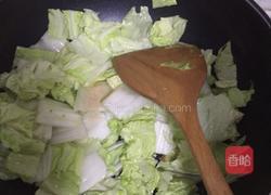 丸子白菜炖粉条的做法图解4